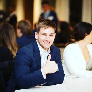 Meet your Posher, Andrew